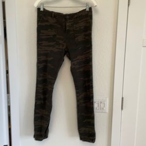 Sanctuary camouflage joggers
